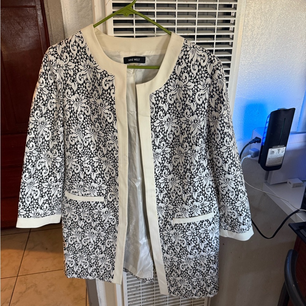 Nine West Women's Black and White Patterned Blazer